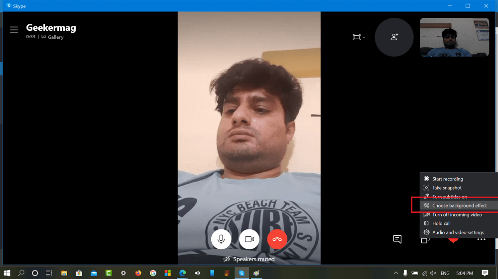 Choose background effect option in Skype video call 
