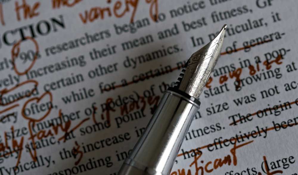 4 Nifty Online Tools to Improve your Essay Writing Skills