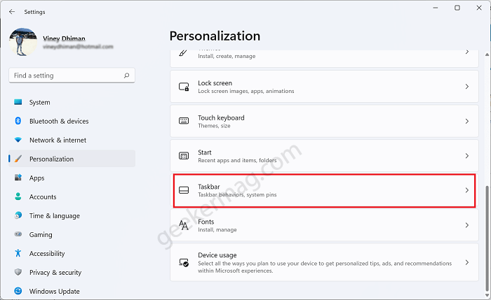 taskbar settings in windows 11