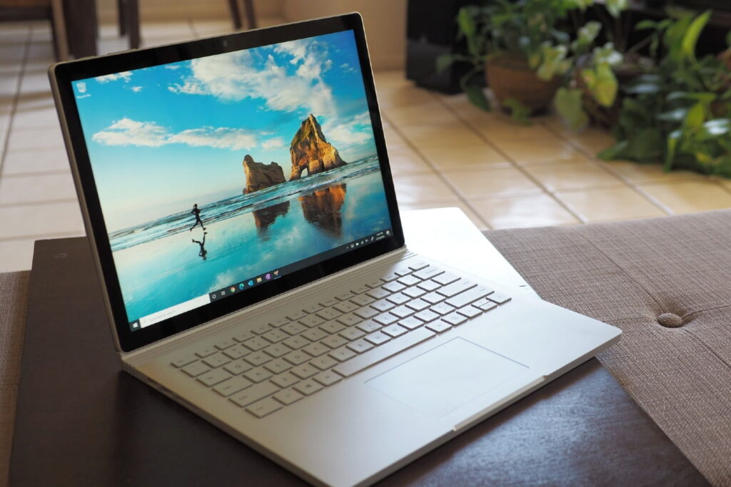 10 Best Windows 11 Laptop to Buy in 2022 - 77