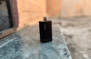 Tozo C2 - The Best USB-C 65W Fast Foldable Wall Charger 2023