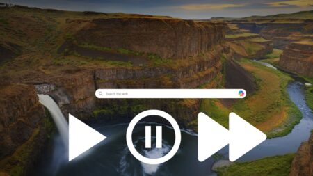 Play, Pause, Change Right From Your Taskbar with Edge's New Media Controls