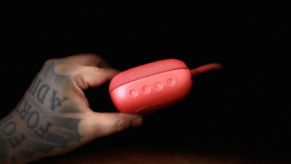 Is TOZO PE1 Best Budget Portable Bluetooth Speaker in 2025? 2 Tozo PE1 Touch Controls